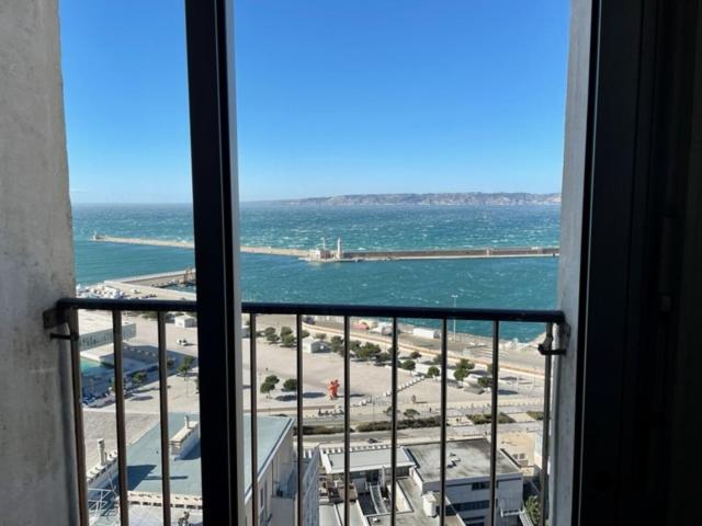 Vue Mer Le Panoramique Vieux-Port De Marseilles Exterior foto