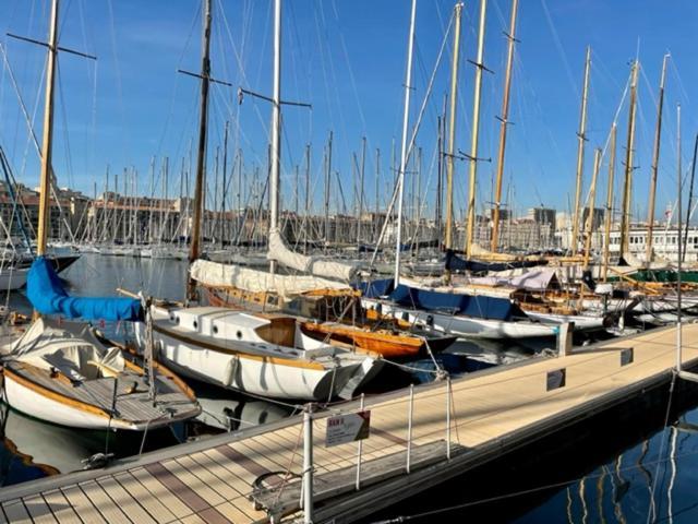 Vue Mer Le Panoramique Vieux-Port De Marseilles Exterior foto